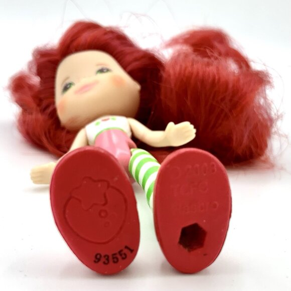 2008 Strawberry Shortcake Mini Figure Doll 3" Pink Brushable Scented Hair TCFC - Picture 5 of 6